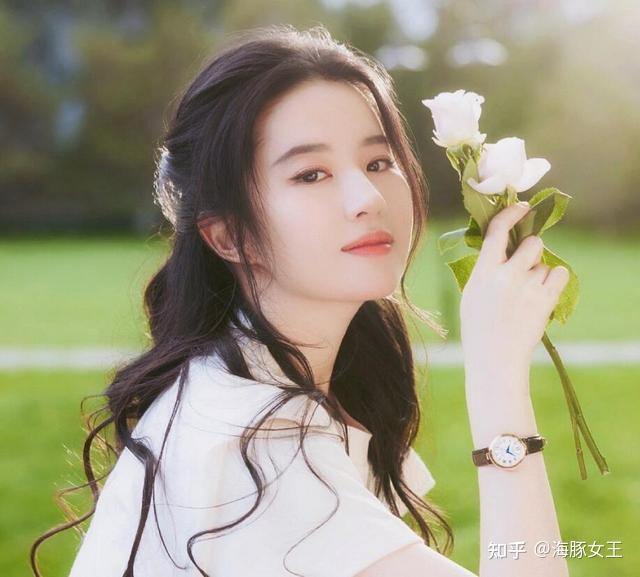 中国最小的女明星_大龄未婚女明星原因_单身女明星