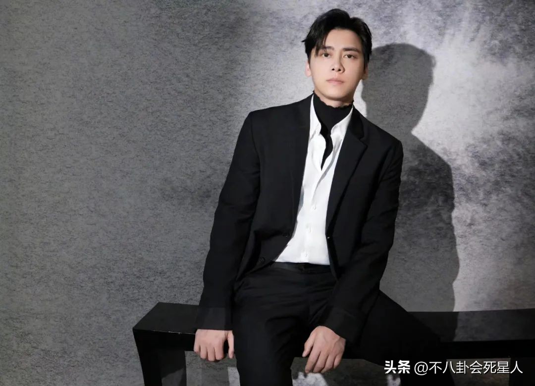 51吃瓜网李易峰6秒,_王一博被牵连事件_娱乐圈李易峰嫖娼事件